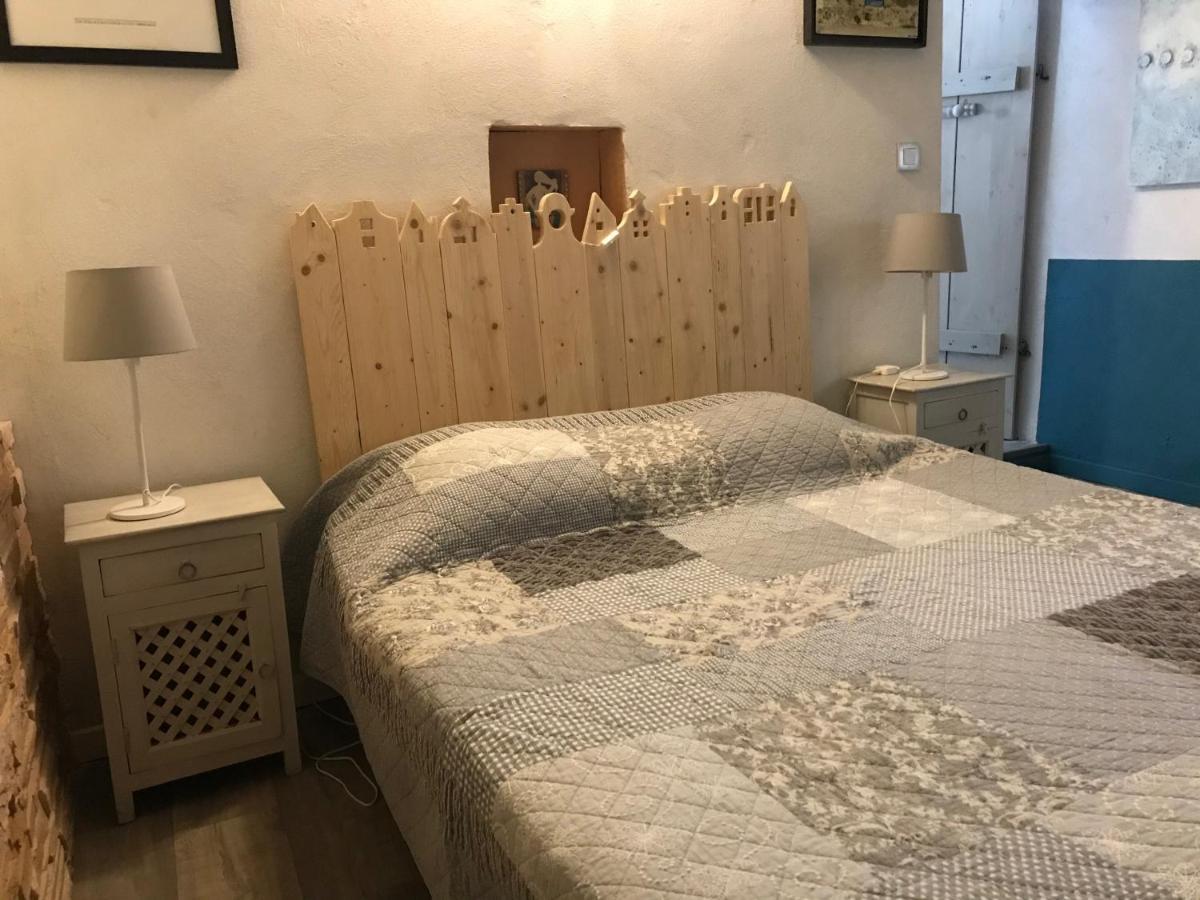 Le Luberon Des Artistes Villa Oppède Exteriör bild
