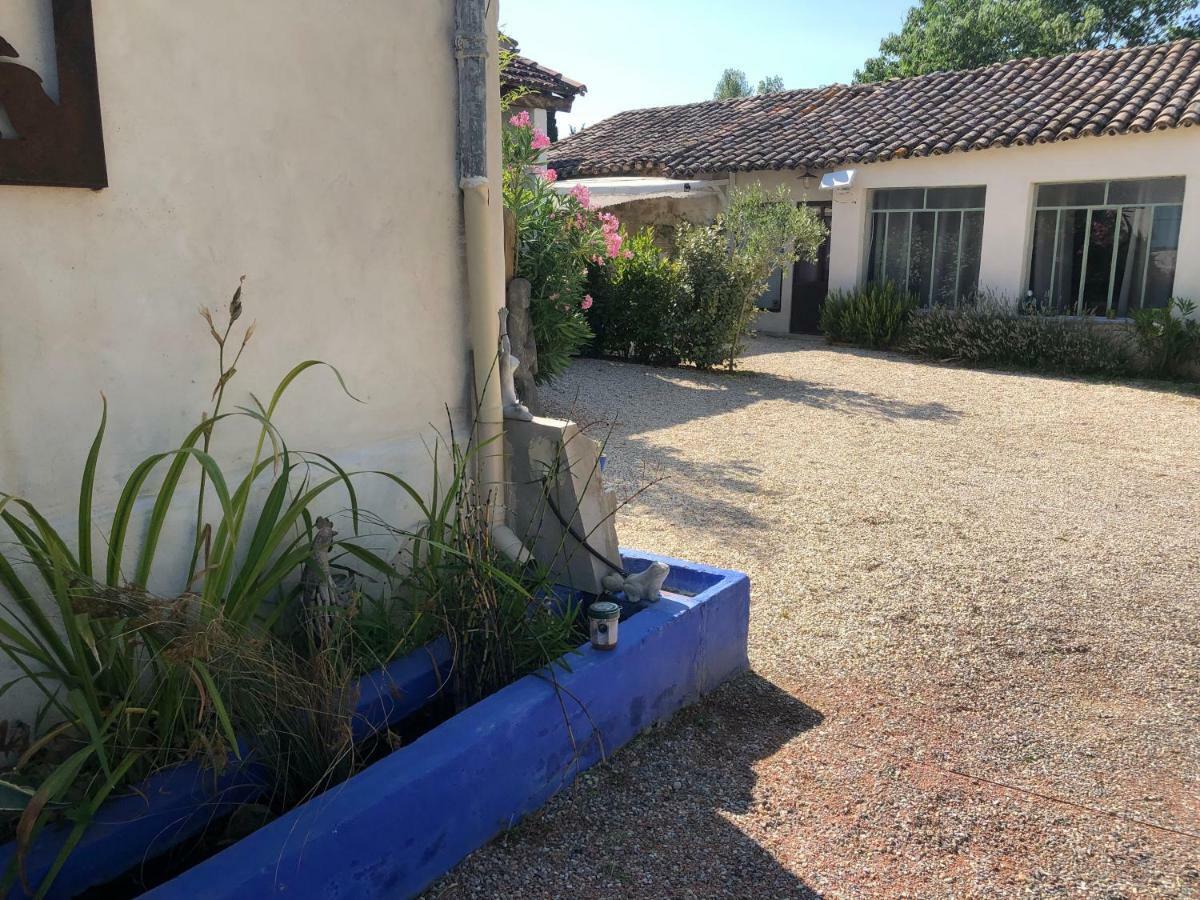 Le Luberon Des Artistes Villa Oppède Exteriör bild